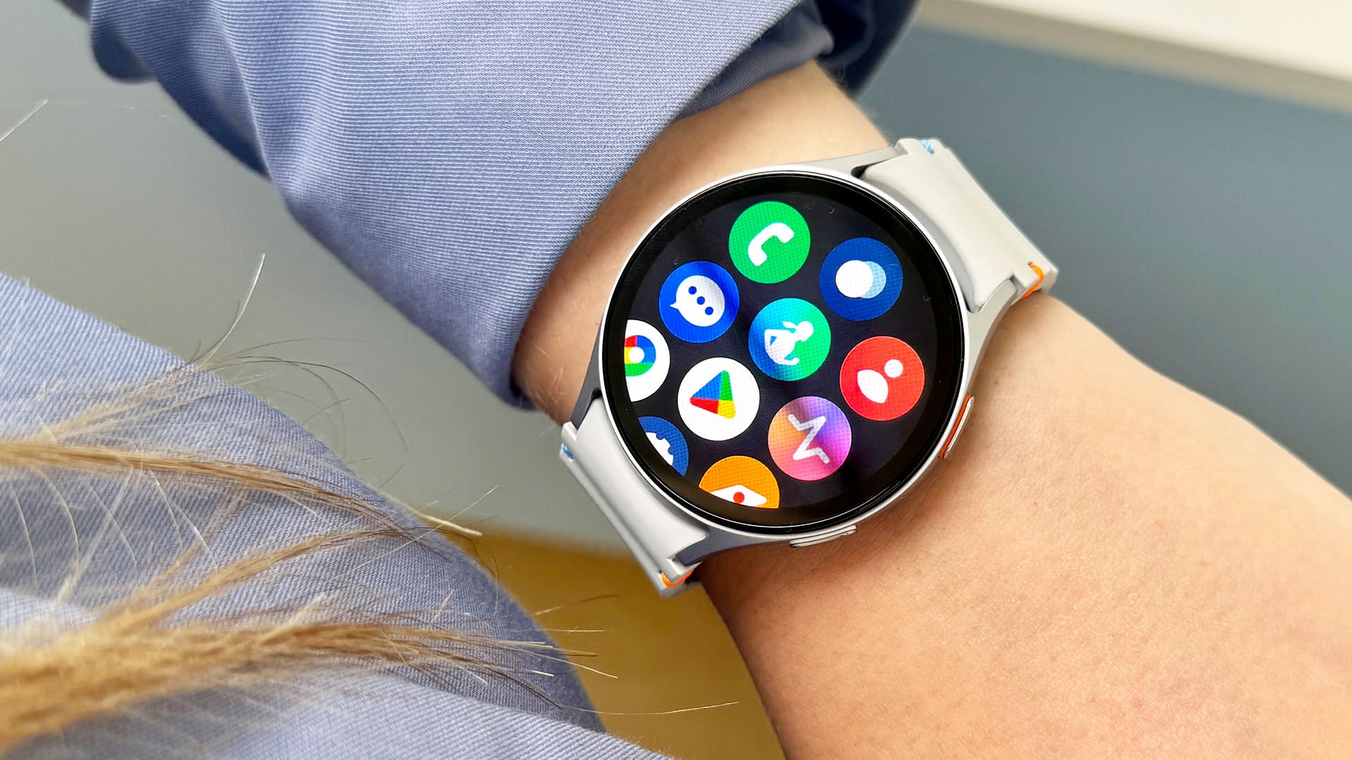 Funkcje smartwatchu Watch 7