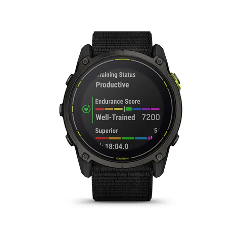 Garmin Enduro 3 z wynikiem wytrzymałościowym na wyświetlaczu