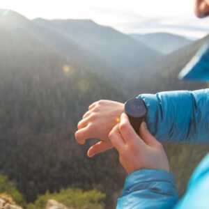 Pancerny smartwatch: jaki wytrzymały zegarek wybrać w 2022? Ranking